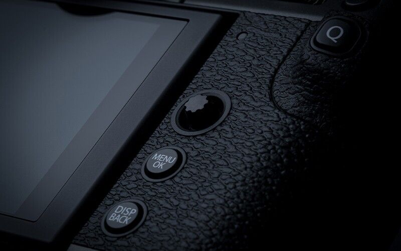 Fujifilm X-T30 II + 15-45mm - Black